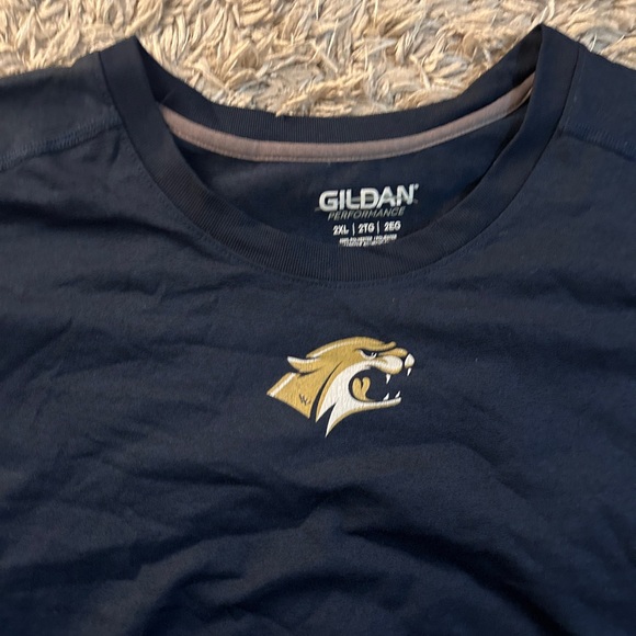 Tshirt Wildcats size 2xl two short sleeves two long sleeves - Picture 4 of 5